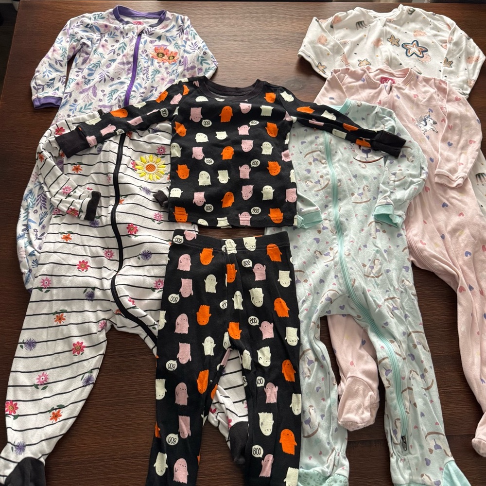 BUNDLE - 18-24 M Pajamas